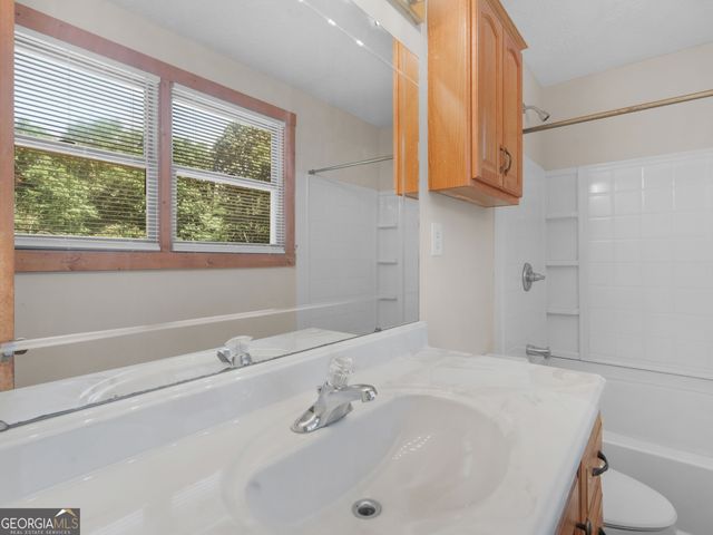 382 Indian Creek Road, Locust Grove, GA 30248
