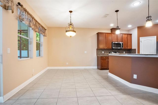 2210 VALTERRA VISTA WAY, Valrico, FL 33594