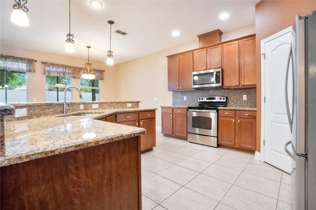 2210 VALTERRA VISTA WAY, Valrico, FL 33594