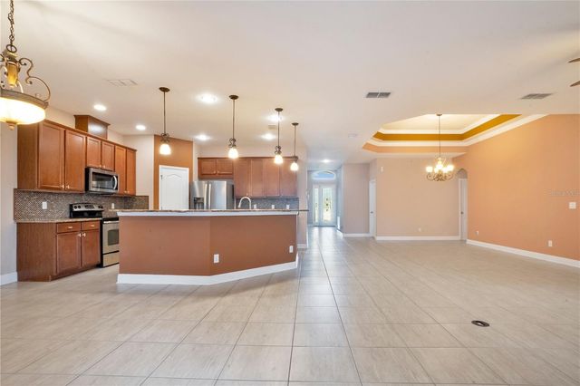 2210 VALTERRA VISTA WAY, Valrico, FL 33594