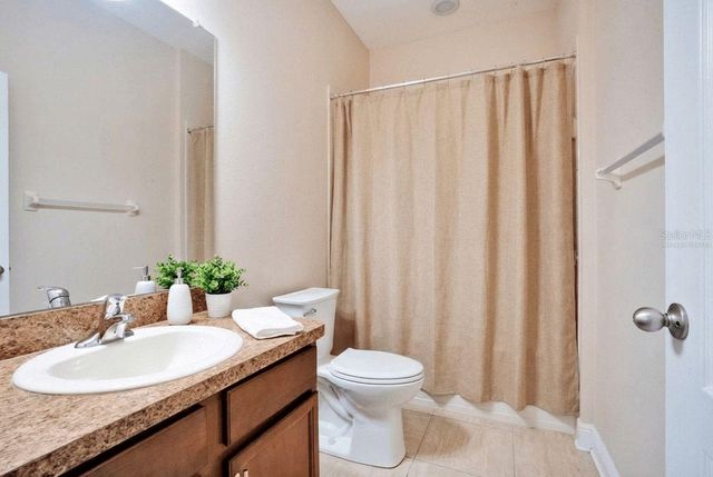 2210 VALTERRA VISTA WAY, Valrico, FL 33594