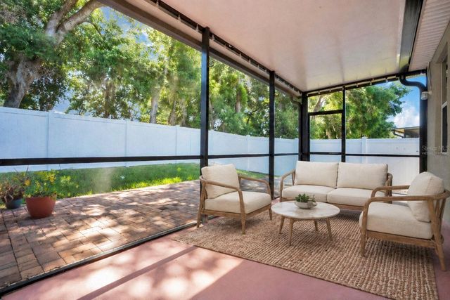 2210 VALTERRA VISTA WAY, Valrico, FL 33594