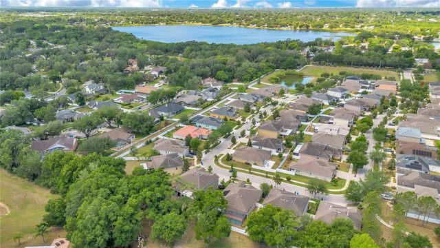 2210 VALTERRA VISTA WAY, Valrico, FL 33594