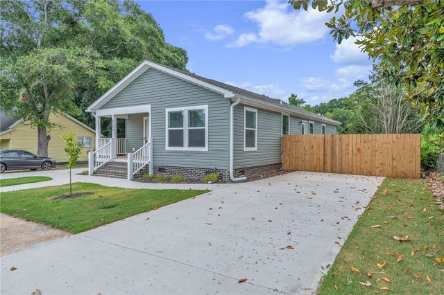 1104 E Front Street, Iva, SC 29655