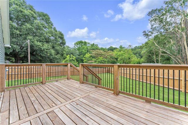 1104 E Front Street, Iva, SC 29655