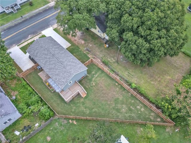 1104 E Front Street, Iva, SC 29655