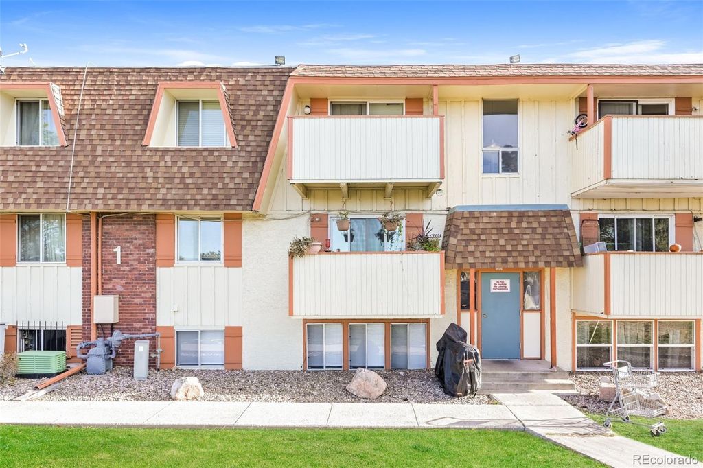 10211 Ura Lane 1-105, Thornton, CO 80260
