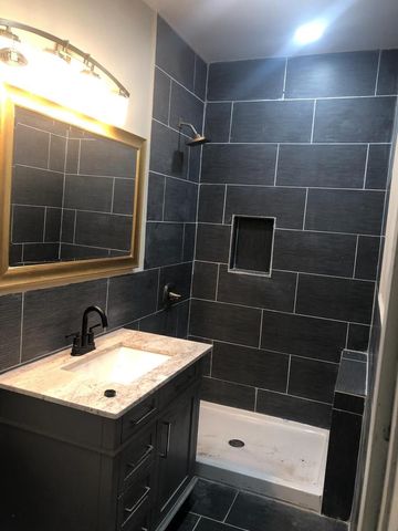 2822 N 28th STREET, Milwaukee, WI 53210