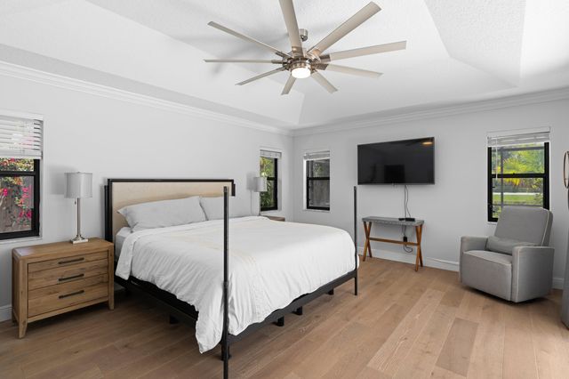 12931 N Normandy Way, Palm Beach Gardens, FL 33410