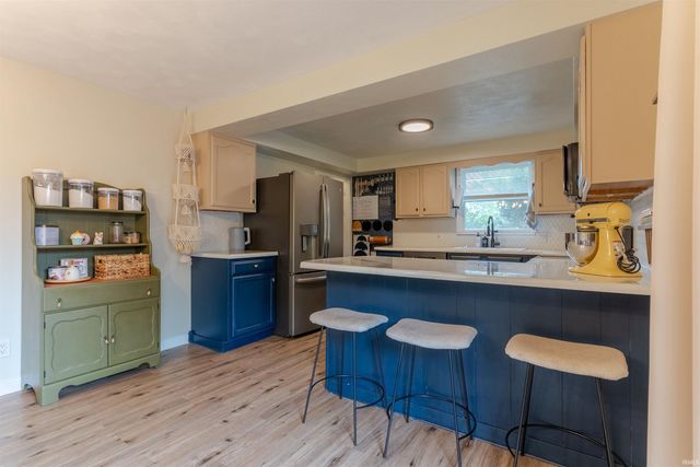 608 Genevieve Avenue, Jasper, IN 47546