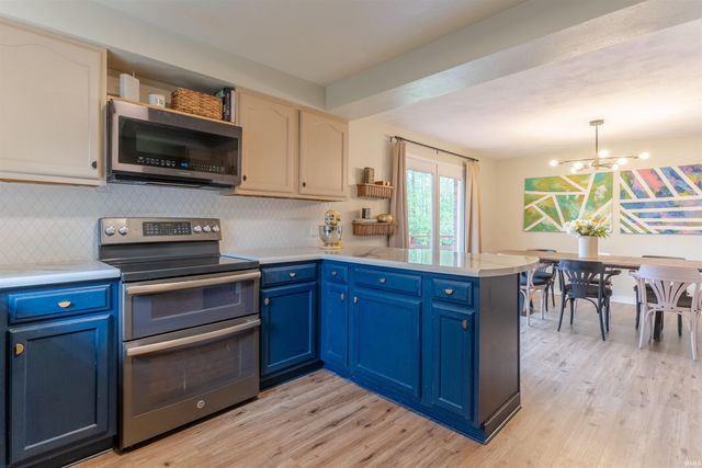 608 Genevieve Avenue, Jasper, IN 47546