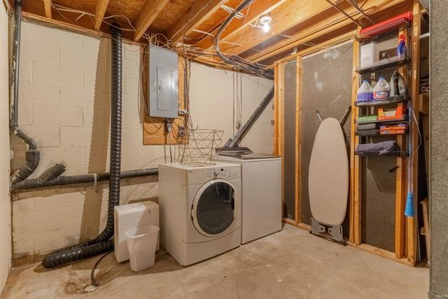 608 Genevieve Avenue, Jasper, IN 47546