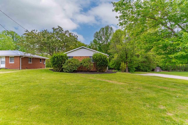 608 Genevieve Avenue, Jasper, IN 47546