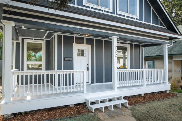 922 S SHERMAN St, Spokane, WA 99202
