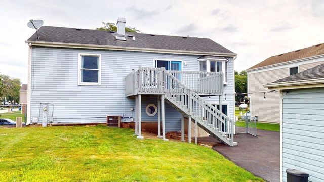 304 Jackson Street, Bartlett, IL 60103