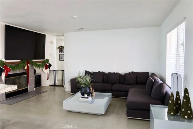 25106 Wooden Gate Dr, Menifee, CA 92584