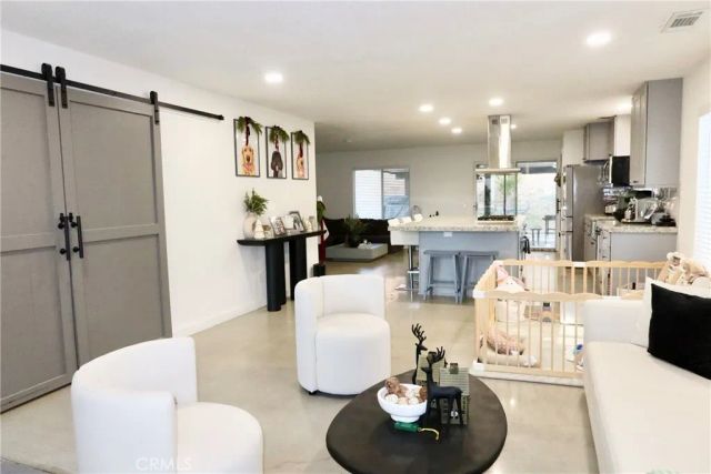 25106 Wooden Gate Dr, Menifee, CA 92584