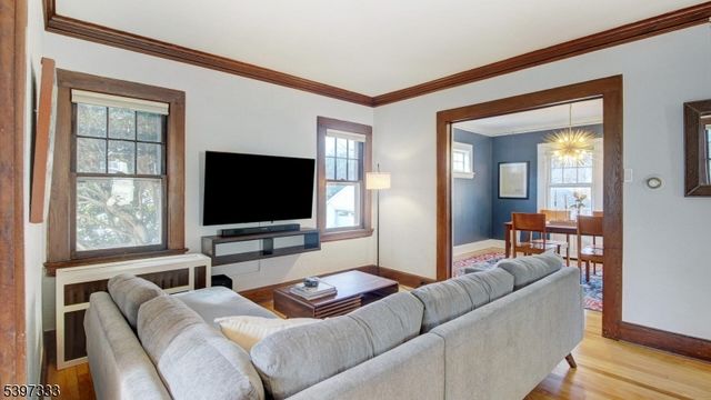 16 Verona Pl, Verona Twp., NJ 07044