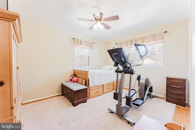 5937 ATTEENTEE RD, Springfield, VA 22150