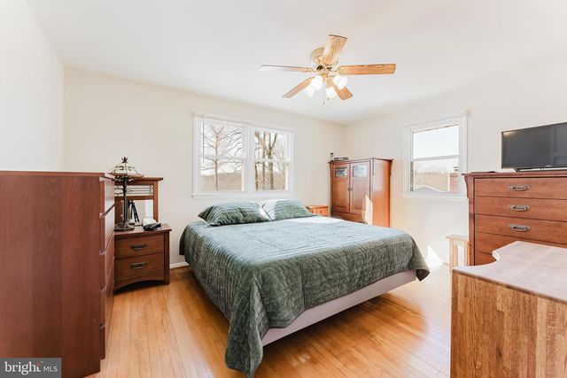 5937 ATTEENTEE RD, Springfield, VA 22150