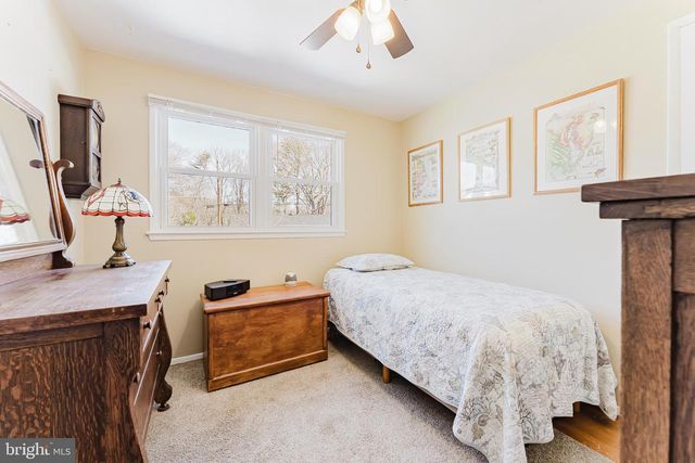 5937 ATTEENTEE RD, Springfield, VA 22150