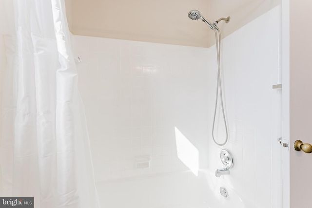 5937 ATTEENTEE RD, Springfield, VA 22150