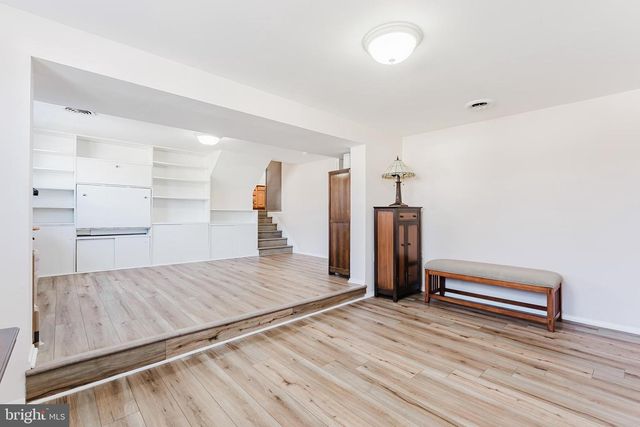 5937 ATTEENTEE RD, Springfield, VA 22150