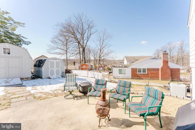 5937 ATTEENTEE RD, Springfield, VA 22150