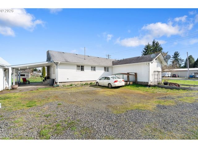 214 W PE ELL Ave, Pe Ell, WA 98572
