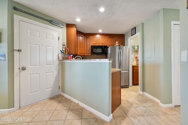 11 Dune Terrace 11, Ortley Beach, NJ 08751