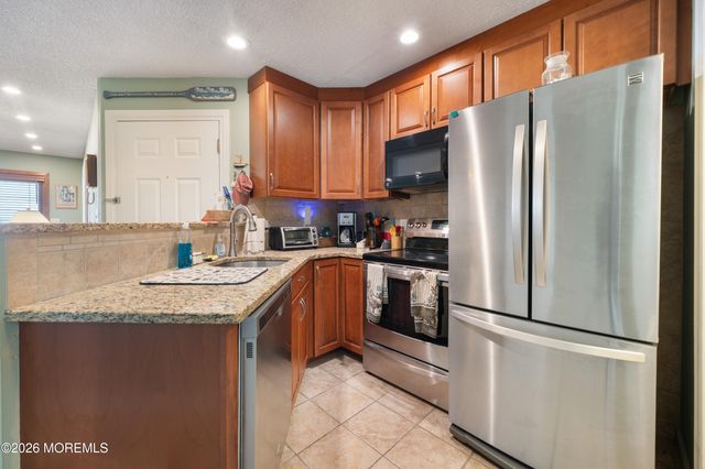 11 Dune Terrace 11, Ortley Beach, NJ 08751