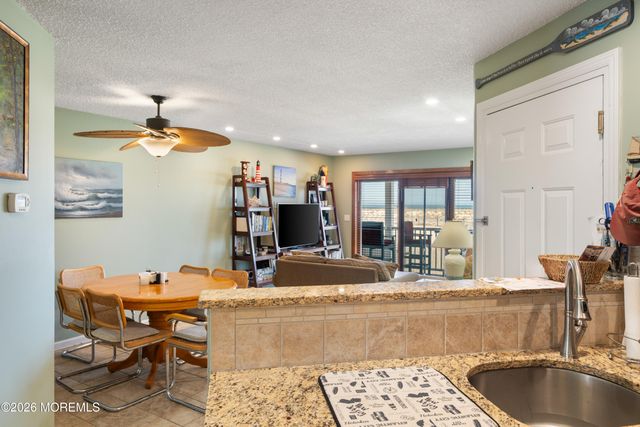 11 Dune Terrace 11, Ortley Beach, NJ 08751