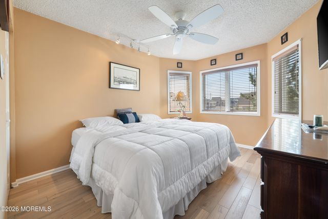 11 Dune Terrace 11, Ortley Beach, NJ 08751