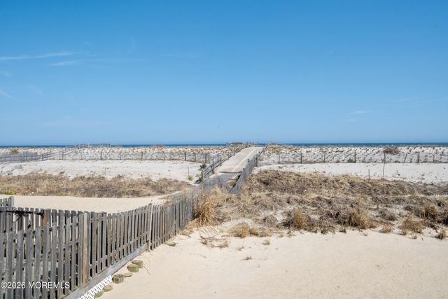 11 Dune Terrace 11, Ortley Beach, NJ 08751
