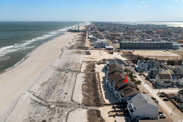 11 Dune Terrace 11, Ortley Beach, NJ 08751