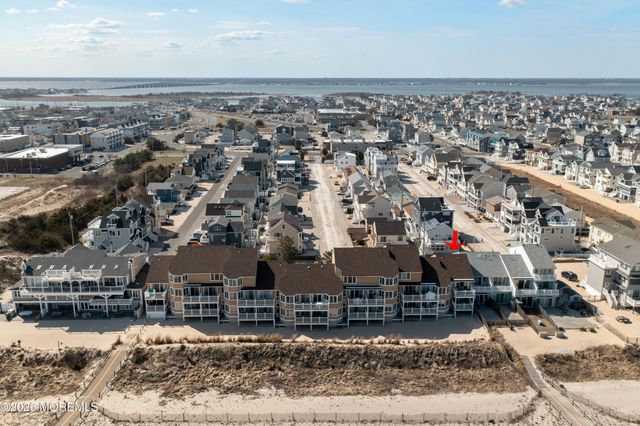 11 Dune Terrace 11, Ortley Beach, NJ 08751