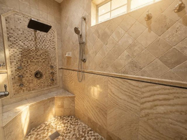 20011 65TH AVENUE E, Bradenton, FL 34211