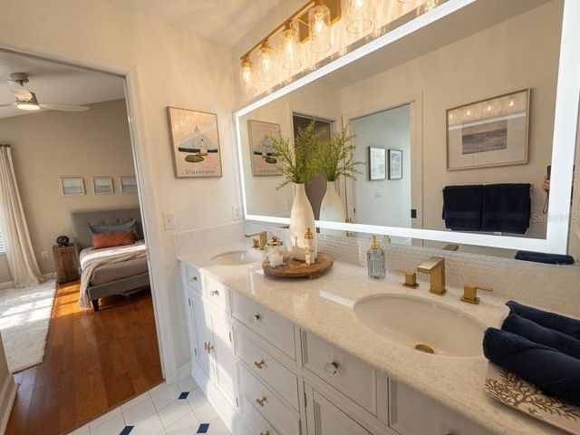 20011 65TH AVENUE E, Bradenton, FL 34211