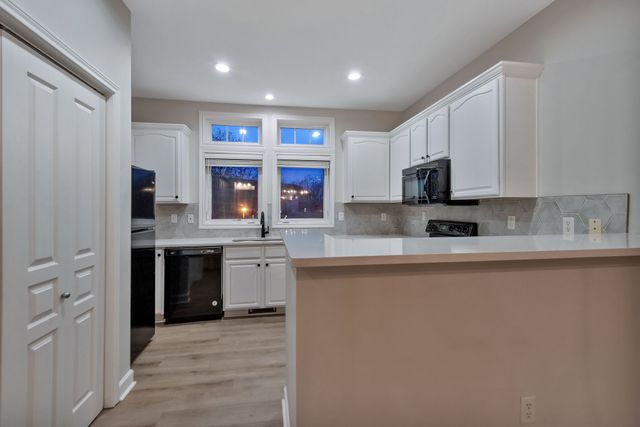 320 Old Hickory Blvd Apt 1002, Nashville, TN 37221