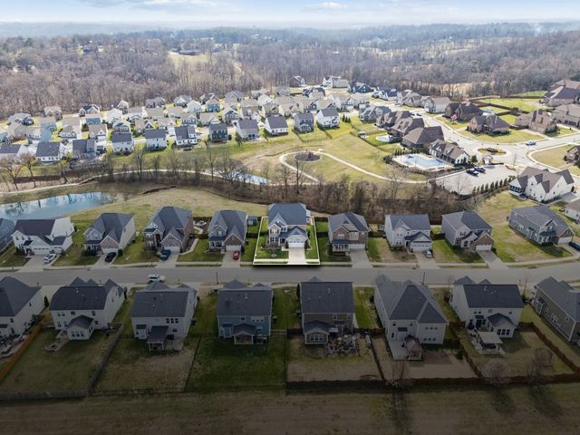 723 Tennypark Ln, Mount Juliet, TN 37122