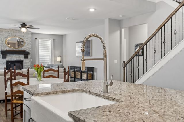 723 Tennypark Ln, Mount Juliet, TN 37122