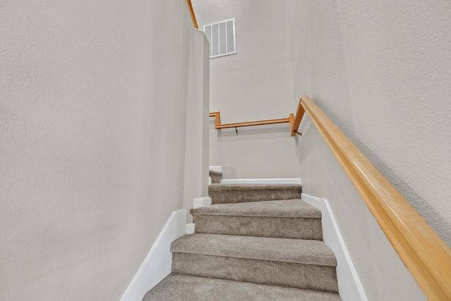 6257 Honeysuckle Dr, Newark, CA 94560