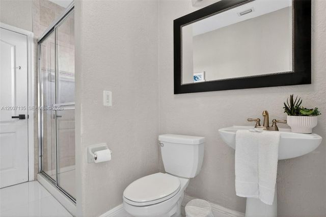 5161 SW 159th Court, Miami, FL 33185