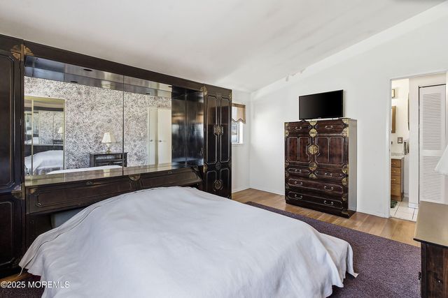 52 Gaub Road, Old Bridge, NJ 08857