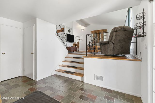 52 Gaub Road, Old Bridge, NJ 08857