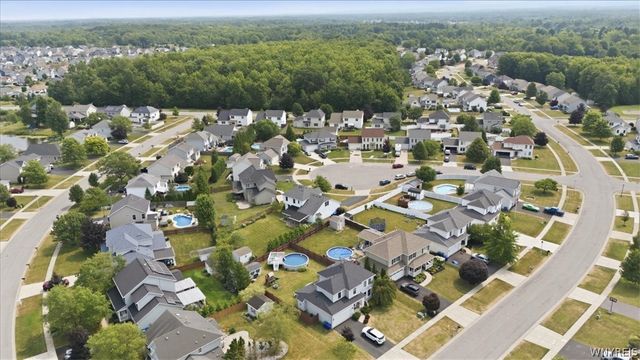 6501 Pincherry, Hamburg, NY 14085