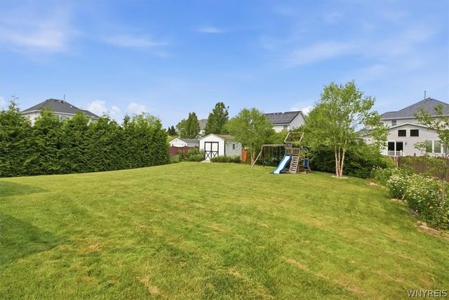 6501 Pincherry, Hamburg, NY 14085