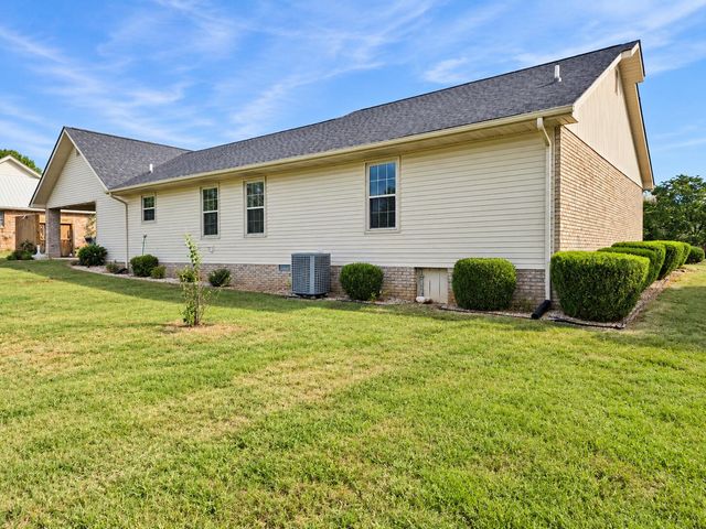 409 Summer Hill Drive, Somerset, KY 42503