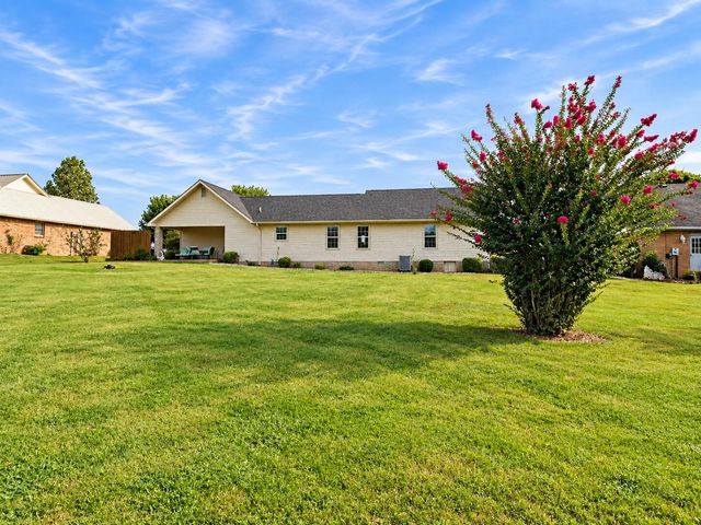 409 Summer Hill Drive, Somerset, KY 42503