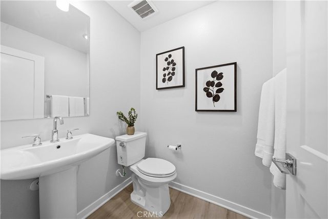 105 Lugo Ln, Mission Viejo, CA 92692